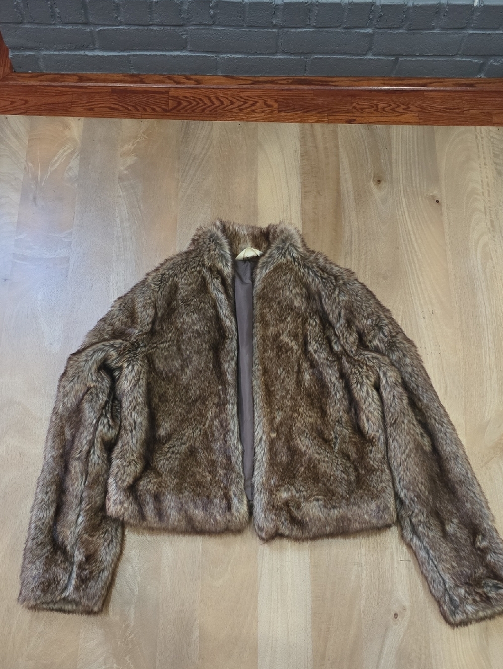 Hollister Faux Fur Jacket Women’s Large Brown Tan Shaggy Winter Coat Y2K Boho